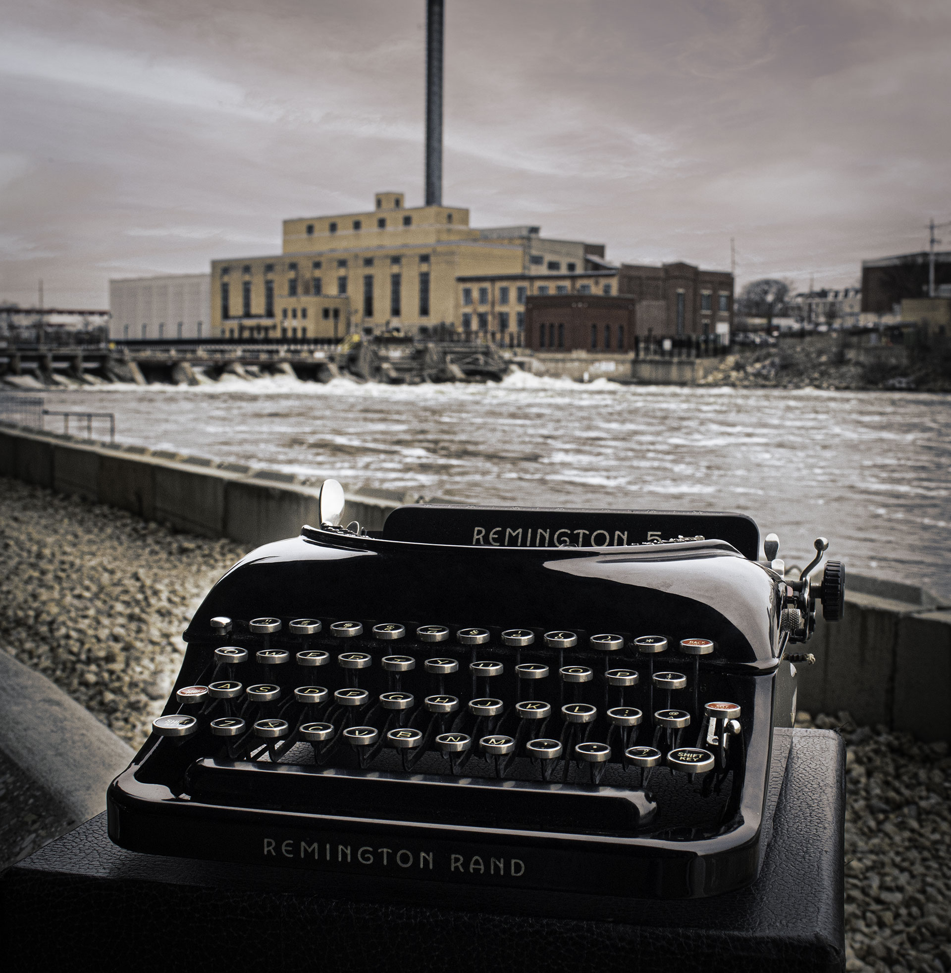 Rem_Rand-Typewriter-river1-copy